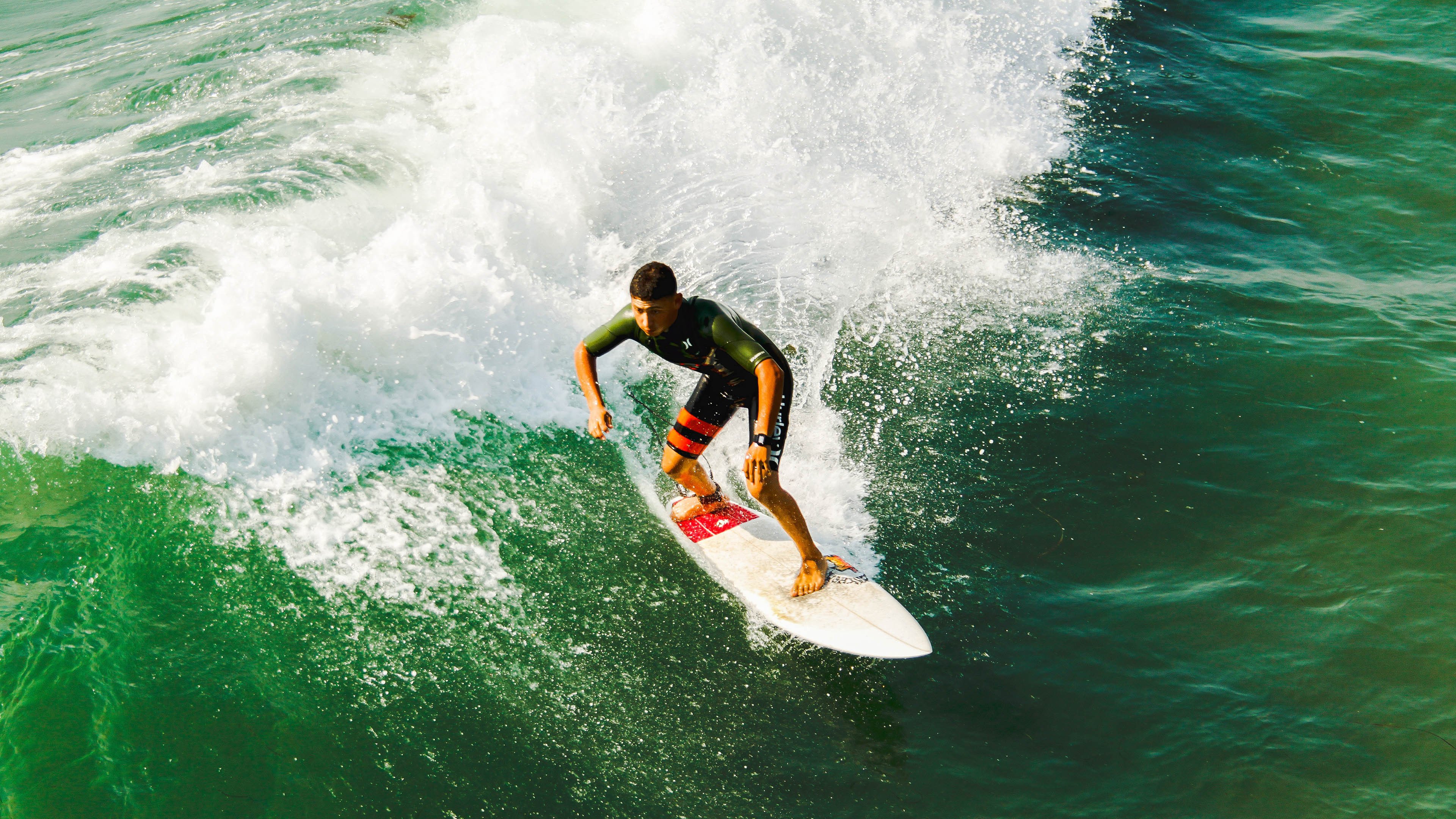 人和战术调整有成效，取得三连胜积分攀升，人和的战争例子